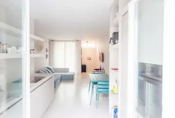 Rexer-Bernareggio-MB-Vendesi-Villetta-a-Schiera-con-Piscina-in-Residence-Esclusivo-Bernareggio-MB-Altro