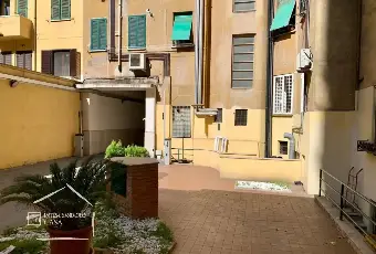 Rexer-Roma-Trilocale-terzo-piano-con-ascensore-Altro