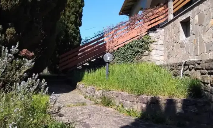 Rexer-Comano-Vendesi-villa-indipendente-in-Localit-Croce-MS-Altro