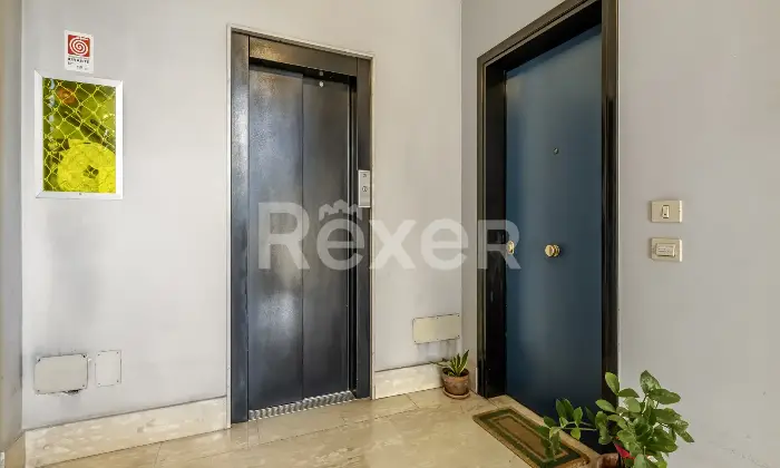 Rexer-Roma-Acilia-Trilocale-ottimo-stato-gi-affrancato-Altro