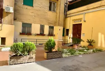 Rexer-Roma-Ampio-bilocale-piano-con-ascensore-Altro