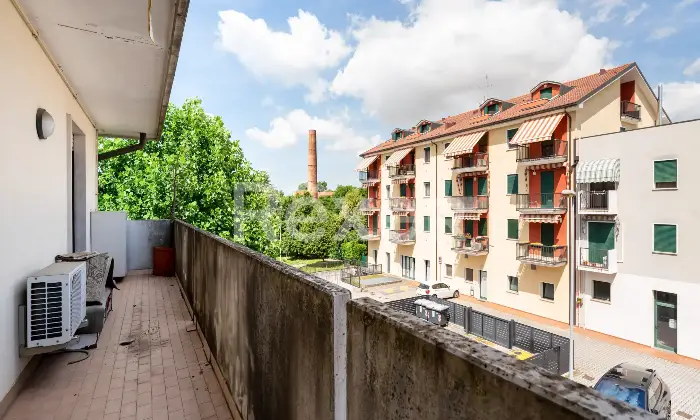 Rexer-PADOVA-Appartamento-ultimo-piano-con-garage-Altro