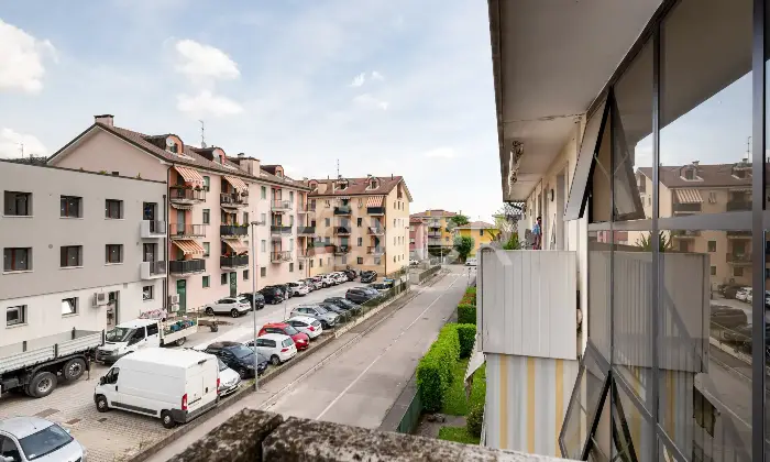 Rexer-PADOVA-Appartamento-ultimo-piano-con-garage-Altro