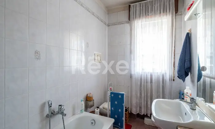 Rexer-PADOVA-Appartamento-ultimo-piano-con-garage-Altro