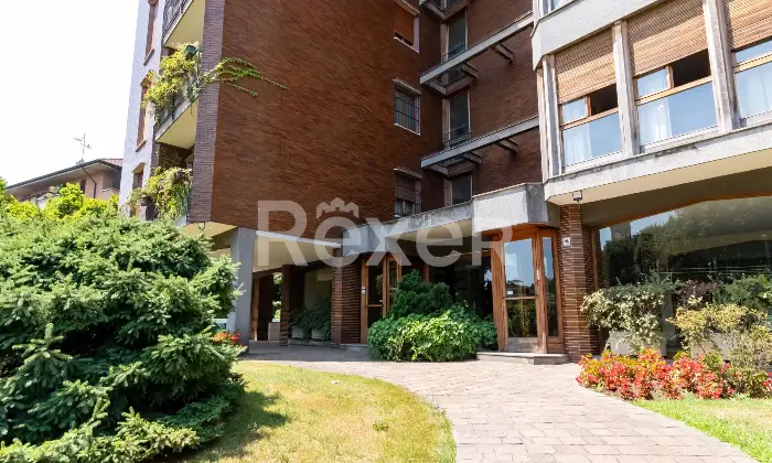 Rexer-Paderno-Dugnano-Appartamento-con-cantina-Altro