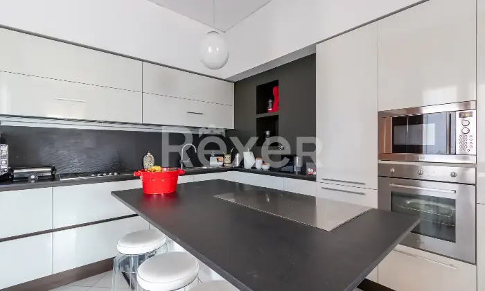 Rexer-Paderno-Dugnano-Appartamento-con-cantina-Altro