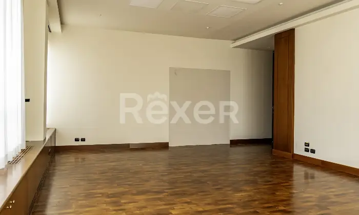 Rexer-Brescia-Struttura-Commerciale-in-vendita-a-Brescia-Altro