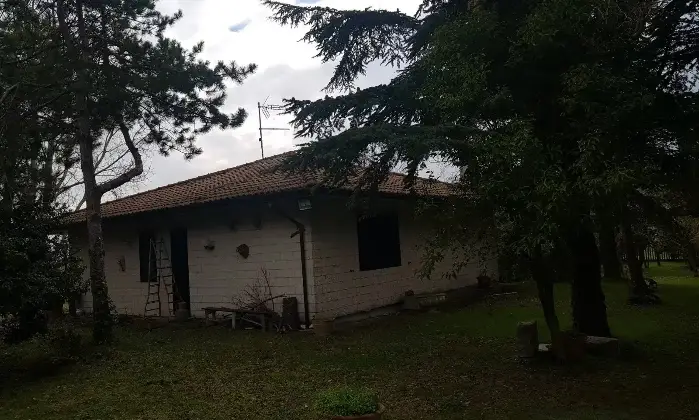 Rexer-Savignano-Irpino-Vendesi-Villetta-a-Savignano-Irpino-AV-Altro