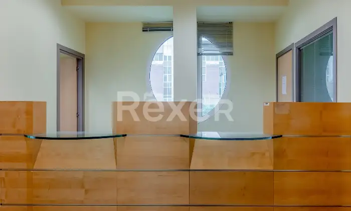 Rexer-Jesi-Struttura-Commerciale-in-vendita-a-Jesi-Altro
