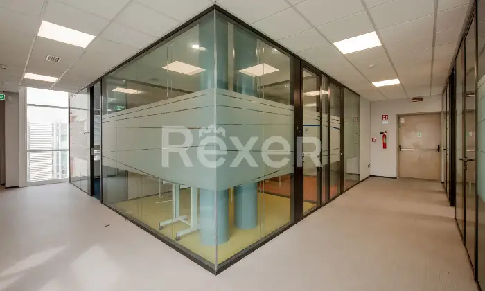Rexer-Jesi-Struttura-Commerciale-in-vendita-a-Jesi-Altro