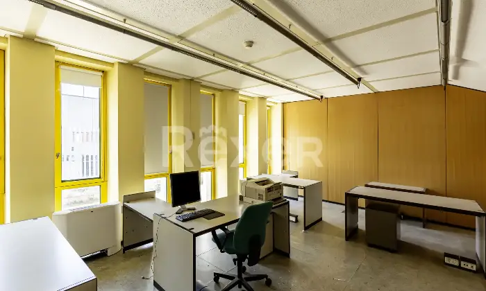 Rexer-Piediripa-Filiale-Bancaria-in-vendita-a-Macerata-Altro