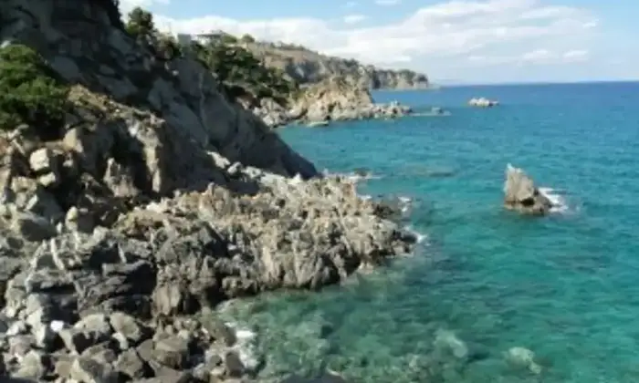 Rexer-SantAndrea-Ionio-Marina-Bilocale-in-vendita-in-Via-Guido-Rossa-SantAndrea-Apostolo-dello-Ionio-CZ-Altro