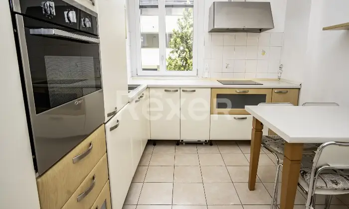 Rexer-Bergamo-APPARTAMENTO-SIGNORILE-CON-BOX-E-CANTINA-Altro