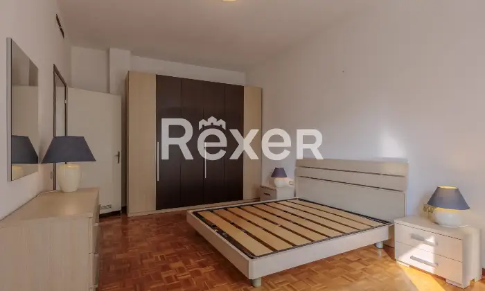 Rexer-Bergamo-APPARTAMENTO-SIGNORILE-CON-BOX-E-CANTINA-Altro