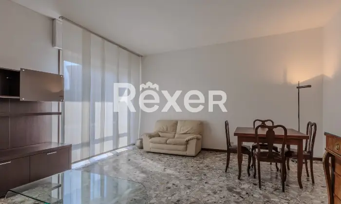 Rexer-Bergamo-APPARTAMENTO-SIGNORILE-CON-BOX-E-CANTINA-Altro