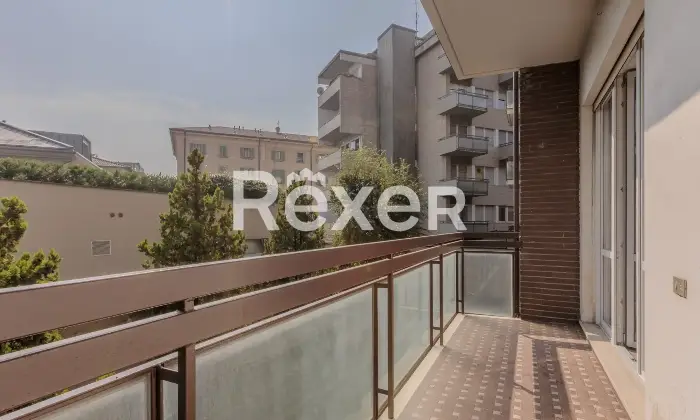 Rexer-Bergamo-APPARTAMENTO-SIGNORILE-CON-BOX-E-CANTINA-Altro