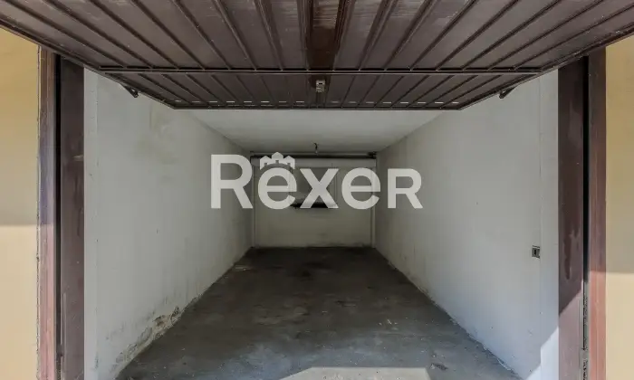 Rexer-Bergamo-APPARTAMENTO-SIGNORILE-CON-BOX-E-CANTINA-Altro