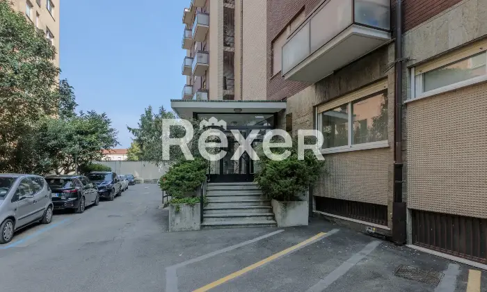 Rexer-Bergamo-APPARTAMENTO-SIGNORILE-CON-BOX-E-CANTINA-Altro