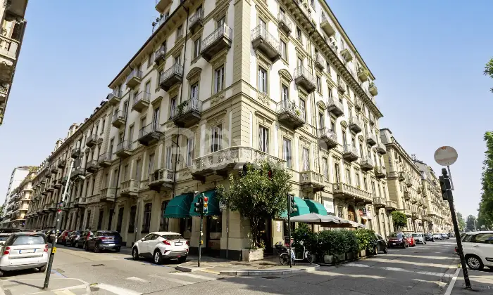 Rexer-Torino-LOCALE-COMMERCIALE-IN-ZONA-PRESTIGIOSA-Altro