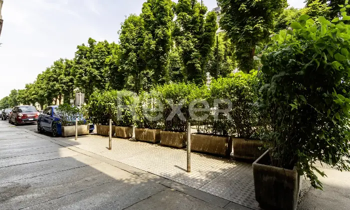 Rexer-Torino-LOCALE-COMMERCIALE-IN-ZONA-PRESTIGIOSA-Altro