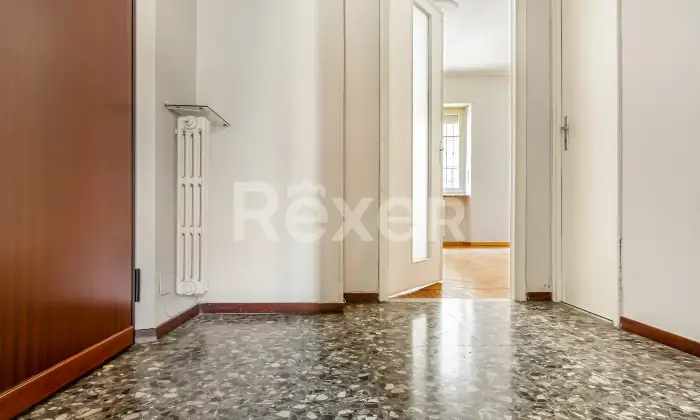 Rexer-Torino-BILOCALE-AL-PIANO-RIALZATO-Altro