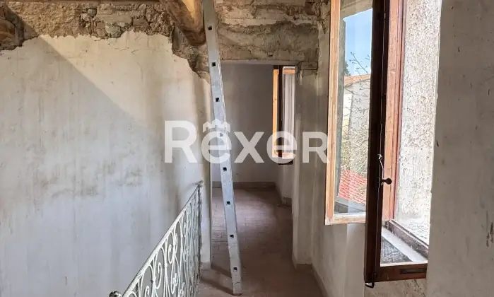 Rexer-Rapolano-Terme-Appartamento-in-casale-Corridoio