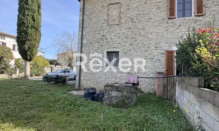 Rexer-Rapolano-Terme-Appartamento-in-casale-Facciata