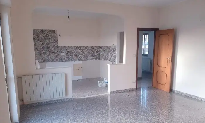 Rexer-Canicatt-Vendesi-un-luminoso-appartamento-a-Canicatt-AG-Altro