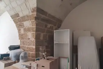 Rexer-Mesagne-Locale-Commerciale-con-laboratorio-artigianale-Altro