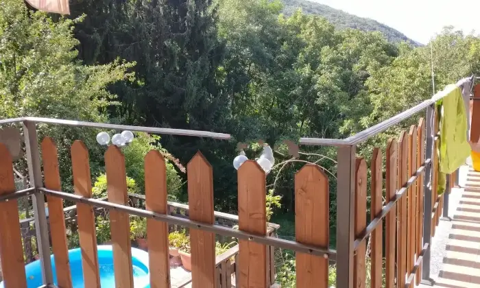 Rexer-Noceno-Vedesi-due-palazzine-indipendenti-adiacenti-a-Noceno-Altro