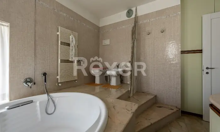 Rexer-Pietramelara-Ampia-propriet-antisismica-con-giardino-terrazzo-e-locali-accessori-Pietramelara-CE-Altro