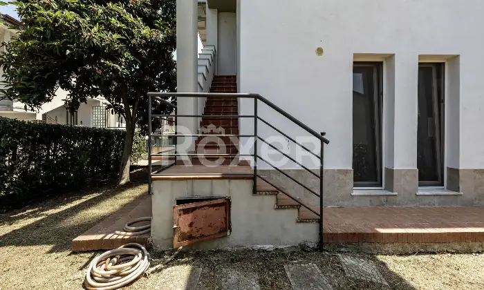 Rexer-Pietramelara-Ampia-propriet-antisismica-con-giardino-terrazzo-e-locali-accessori-Pietramelara-CE-Altro