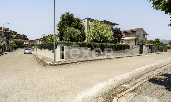 Rexer-Pietramelara-Ampia-propriet-antisismica-con-giardino-terrazzo-e-locali-accessori-Pietramelara-CE-Altro