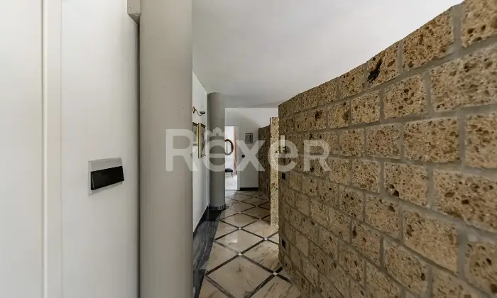Rexer-Pietramelara-Ampia-propriet-antisismica-con-giardino-terrazzo-e-locali-accessori-Pietramelara-CE-Altro