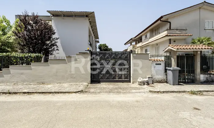 Rexer-Pietramelara-Ampia-propriet-antisismica-con-giardino-terrazzo-e-locali-accessori-Pietramelara-CE-Altro