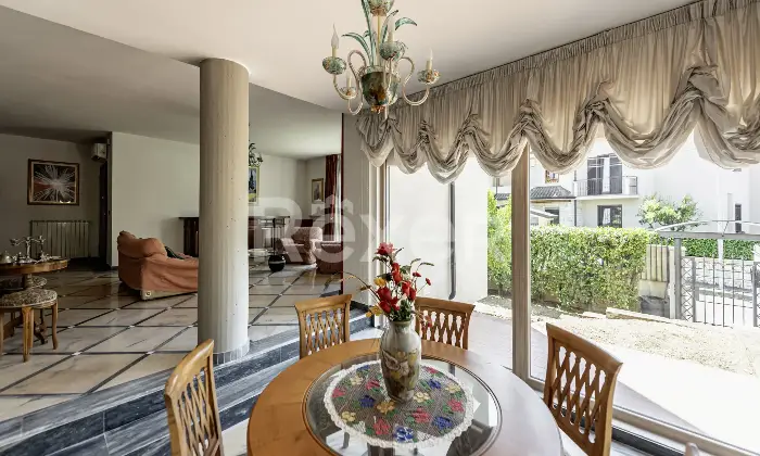 Rexer-Pietramelara-Ampia-propriet-antisismica-con-giardino-terrazzo-e-locali-accessori-Pietramelara-CE-Altro
