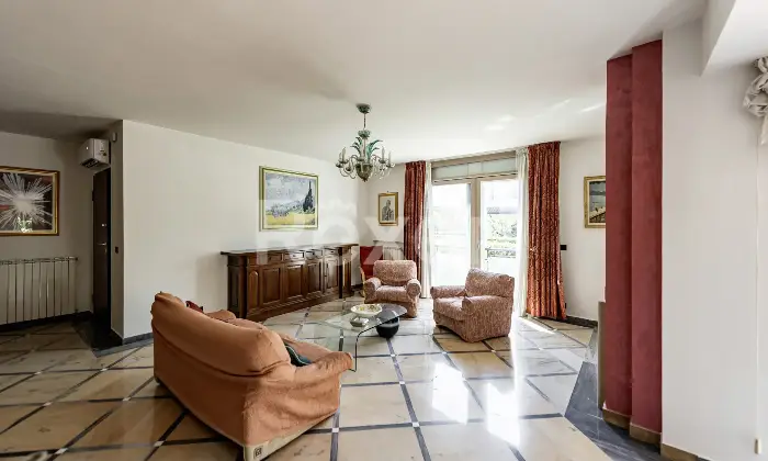 Rexer-Pietramelara-Ampia-propriet-antisismica-con-giardino-terrazzo-e-locali-accessori-Pietramelara-CE-Altro