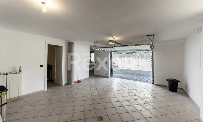 Rexer-Pietramelara-Ampia-propriet-antisismica-con-giardino-terrazzo-e-locali-accessori-Pietramelara-CE-Altro