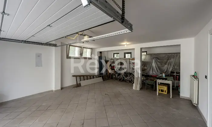 Rexer-Pietramelara-Ampia-propriet-antisismica-con-giardino-terrazzo-e-locali-accessori-Pietramelara-CE-Altro