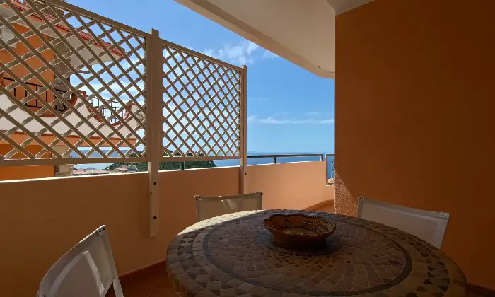 Rexer-Iglesias-Elegante-appartamento-con-spendita-vista-mare-Altro