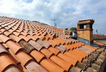 Rexer-Verrua-Po-Vendesi-Villetta-a-Schiera-di-Testa-con-Giardino-e-Ampio-Terrazzo-a-Verrua-Po-Altro