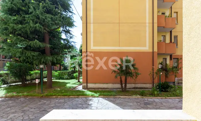 Rexer-Milano-Trilocale-doppi-servizi-ristrutturato-a-nuovo-Altro