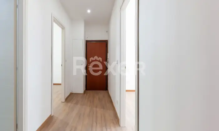 Rexer-Milano-Trilocale-doppi-servizi-ristrutturato-a-nuovo-Altro