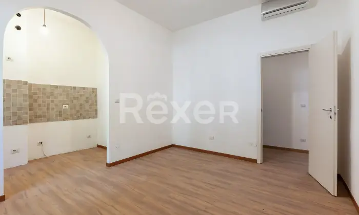 Rexer-Milano-Trilocale-doppi-servizi-ristrutturato-a-nuovo-Altro