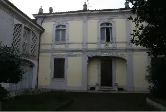 Rexer-Calvatone-Vendesi-elegante-villa-padronale-in-stile-Liberty-a-Calvatone-Altro