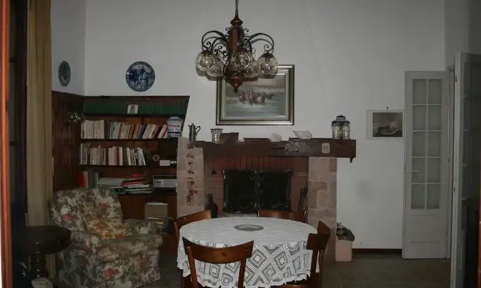 Rexer-Calvatone-Vendesi-elegante-villa-padronale-in-stile-Liberty-a-Calvatone-Altro