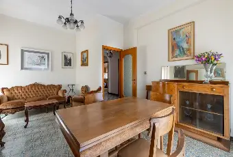 Rexer-Oristano-Elegante-appartamento-con-giardino-privato-in-zona-centrale-Altro