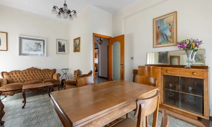 Rexer-Oristano-Elegante-appartamento-con-giardino-privato-in-zona-centrale-Altro