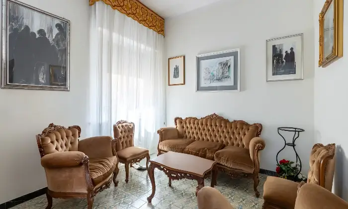 Rexer-Oristano-Elegante-appartamento-con-giardino-privato-in-zona-centrale-Altro