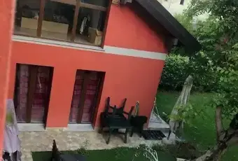 Rexer-Bascap-Vendesi-Villa-unifamiliare-in-via-Michele-Sacchelli-Centro-Bascap-Altro